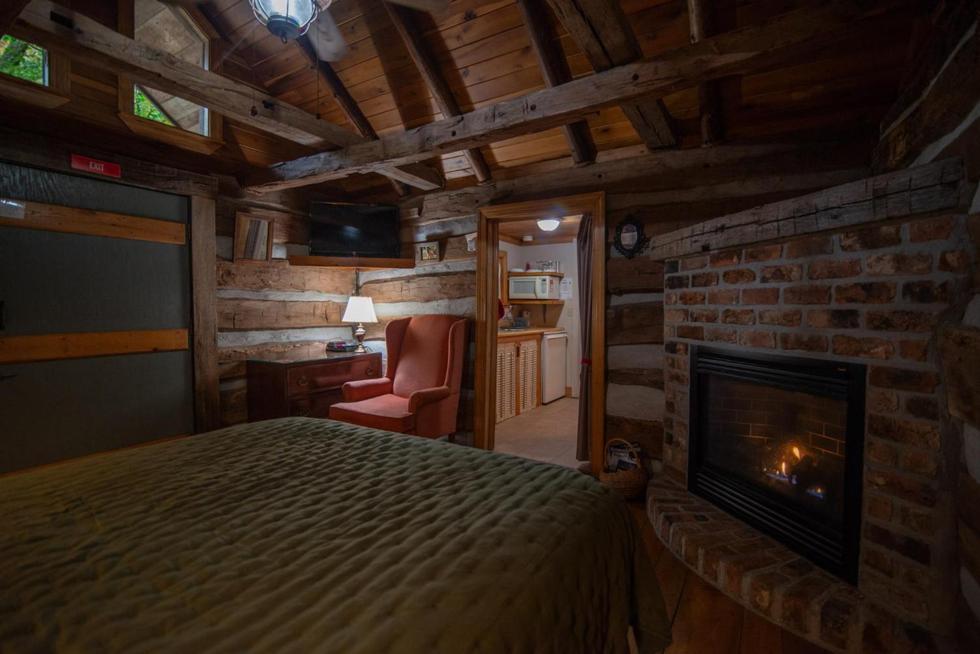 Moore House Inn & Cabins Marlinton Quarto foto