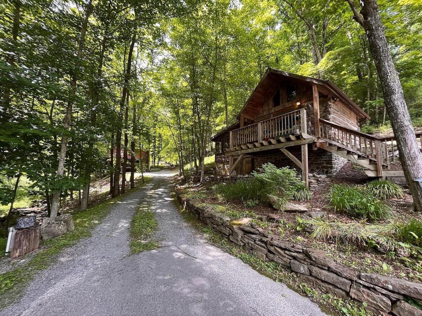 Moore House Inn & Cabins Marlinton Exterior foto