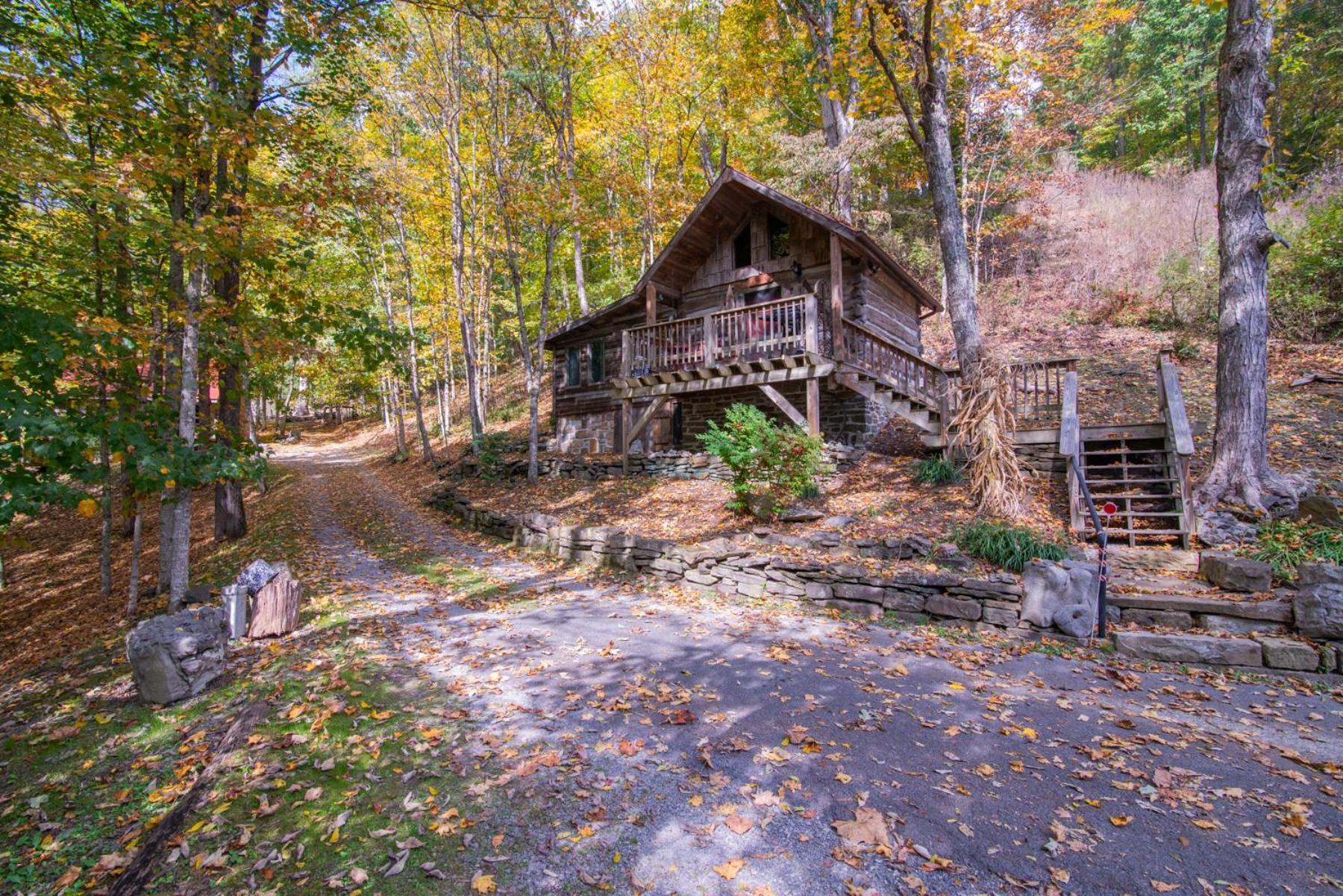 Moore House Inn & Cabins Marlinton Exterior foto