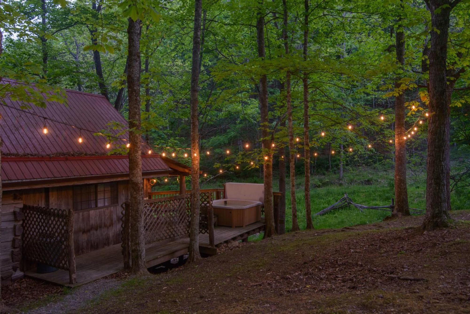 Moore House Inn & Cabins Marlinton Exterior foto